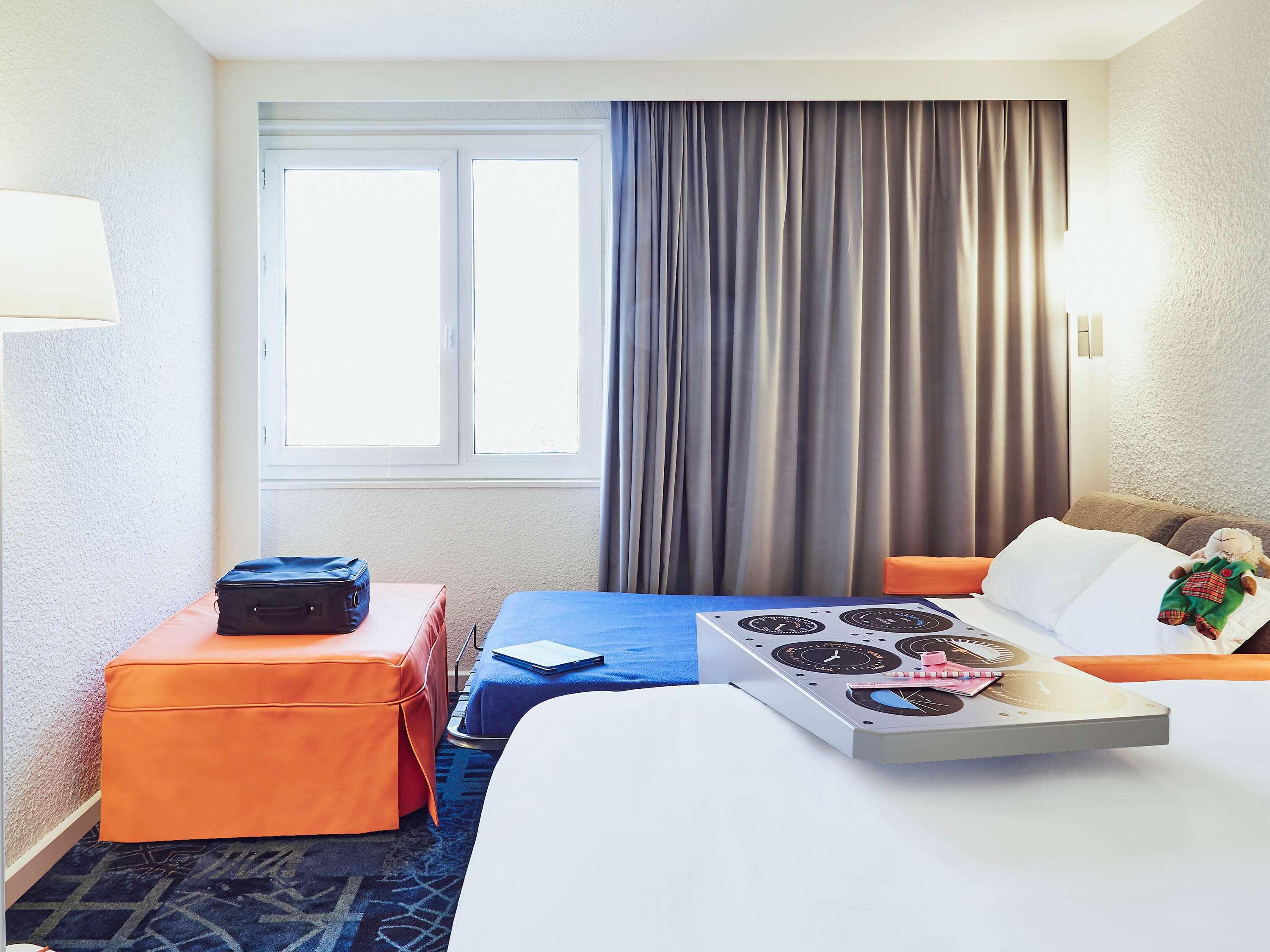 Ibis Styles Marseille Aeroport Hotel Vitrolles  Buitenkant foto