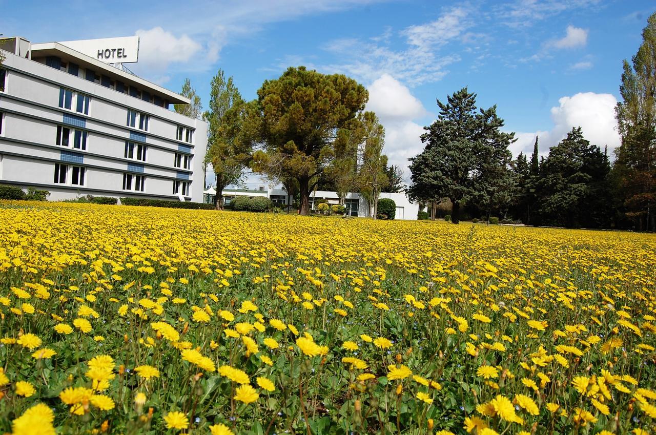 Ibis Styles Marseille Aeroport Hotel Vitrolles  Buitenkant foto